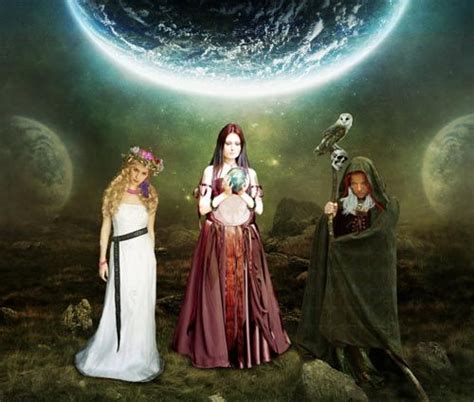 Divine feminine trinity in wicca